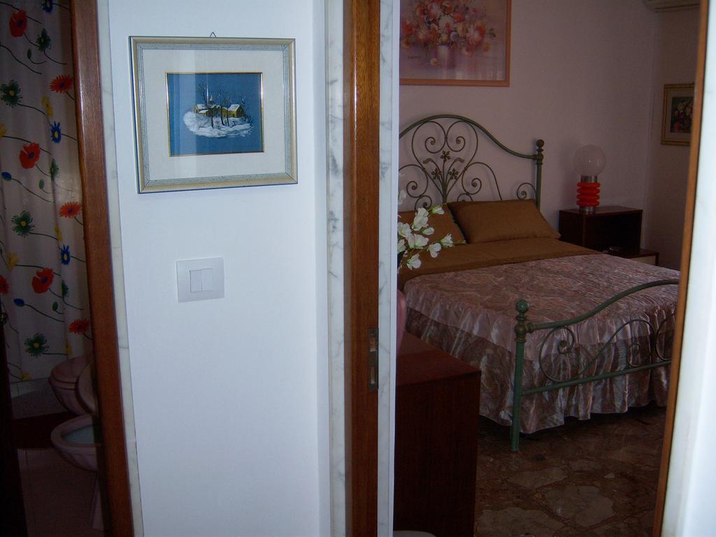 Bed And Breakfast Geckos Brindisi Dış mekan fotoğraf